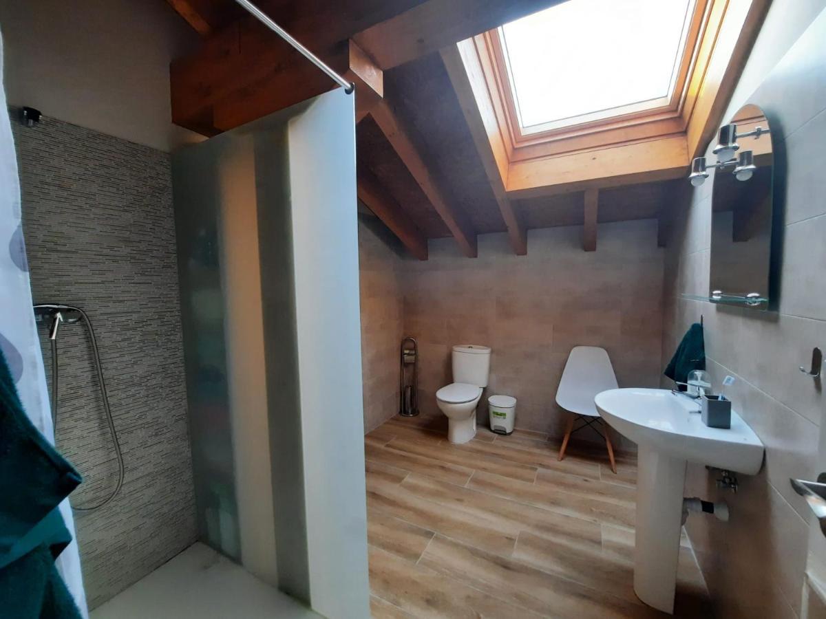 Preciosos Apartamentos A 15 Minutos De Comillas Periedo Kültér fotó