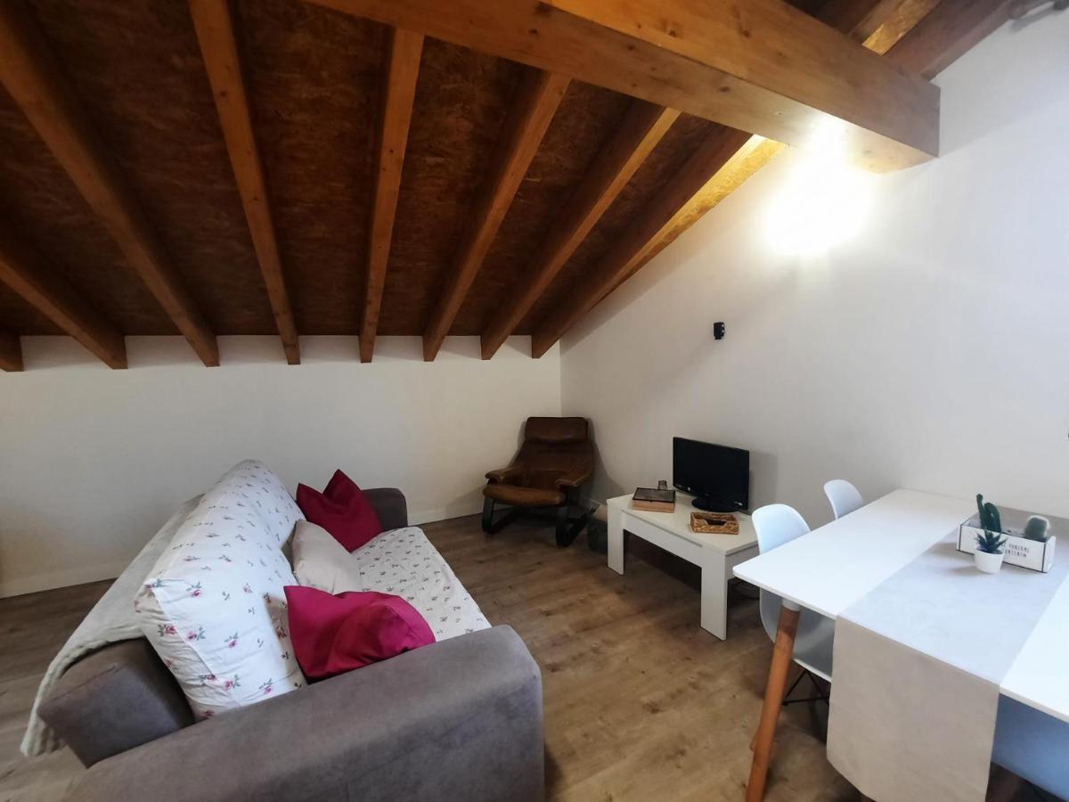 Preciosos Apartamentos A 15 Minutos De Comillas Periedo Kültér fotó