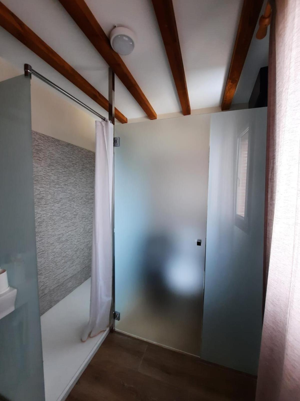 Preciosos Apartamentos A 15 Minutos De Comillas Periedo Szoba fotó